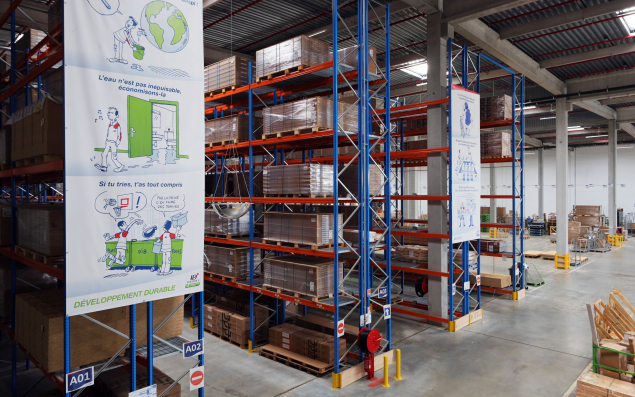 Signaletique interieure entrepot logistique ID Logistics developpement durable